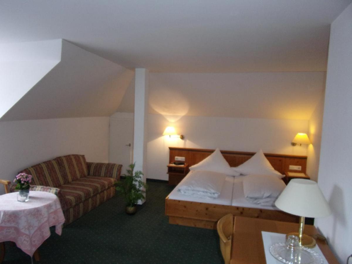 Hotel Landgasthof Hacker Zachenberg 외부 사진
