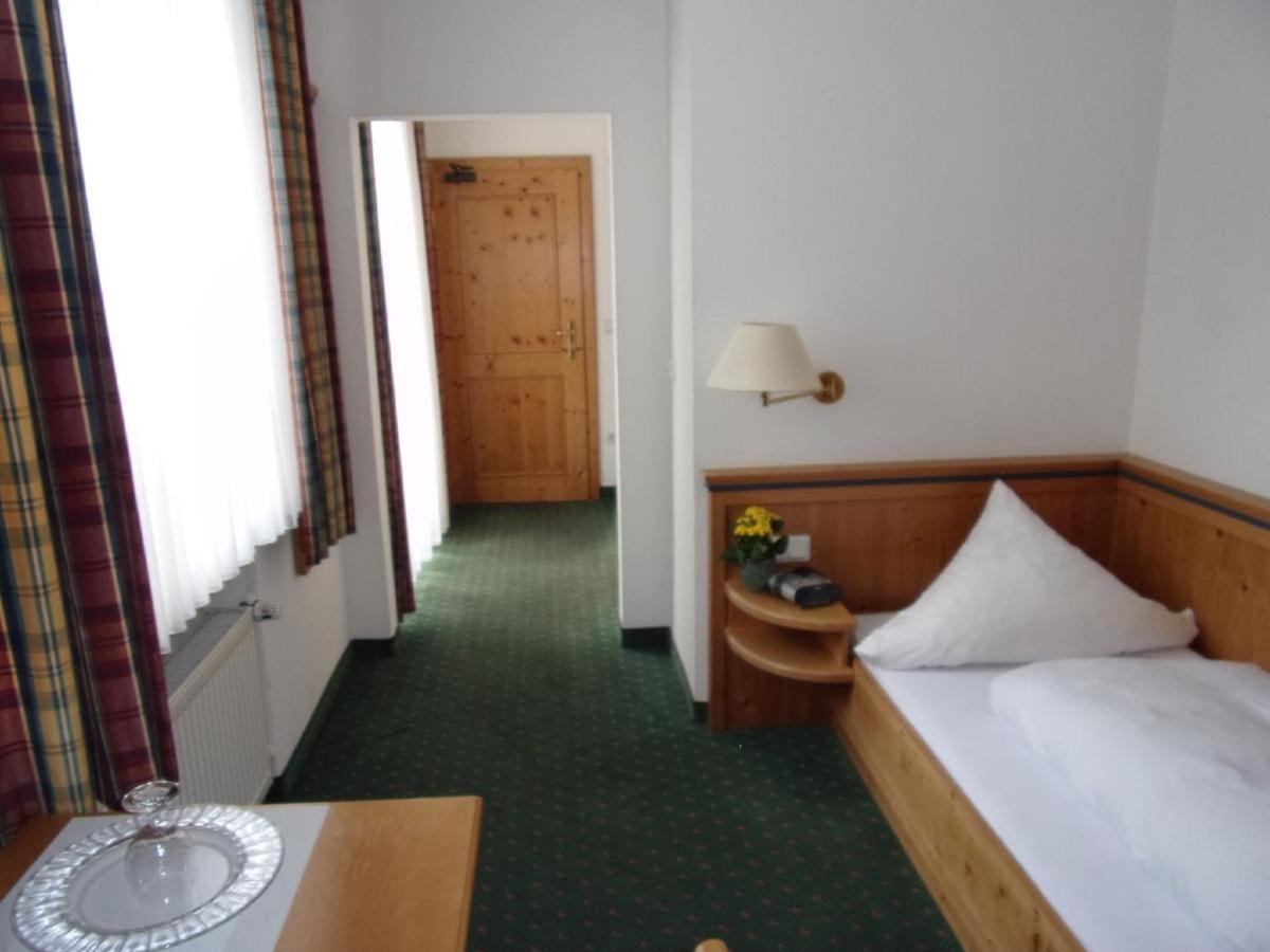 Hotel Landgasthof Hacker Zachenberg 외부 사진