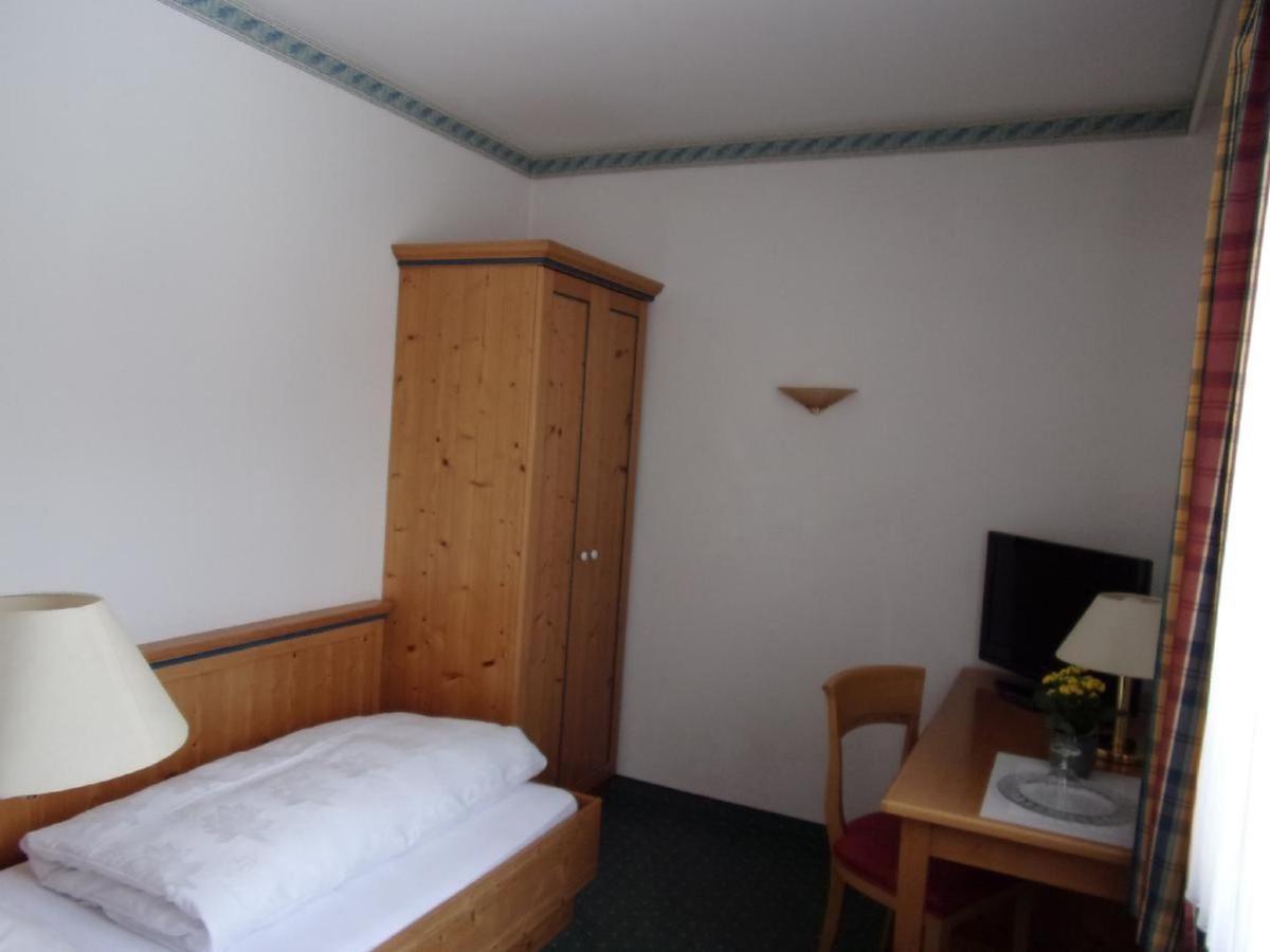 Hotel Landgasthof Hacker Zachenberg 외부 사진